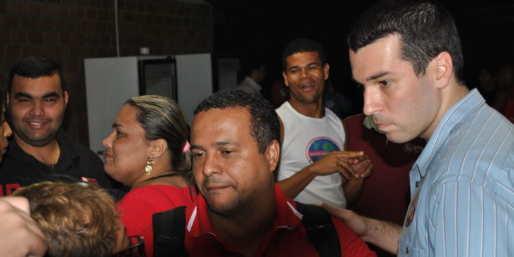 Vereador Igor Sardinha arma sua expulsão no PT