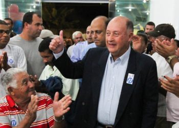 Prefeito de licenciado de Quissamã, Octávio Carneiro: traído por vereadores associados aos secretários infiéis