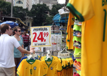 Comércio em crise