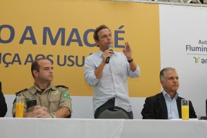 O prefeito de Macaé e presidente da Ompetro, Dr. Aluízio defendeu os municípios que necessitam optar por alternativas para enfrentar a crise