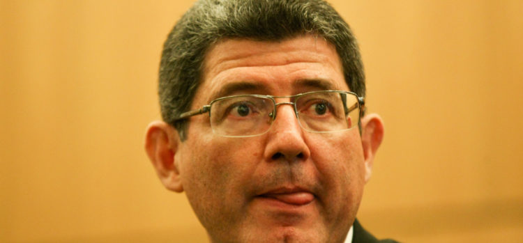 DF - COLETIVA / JOAQUIM LEVY - POLÍTICA - Ministro da fazenda Joaquim Levy durante entrevista coletiva, apos transmissao de cargo no Banco Central nessa segunda-feira(05) em Brasília. 05/01/2015 - Foto: JOEL RODRIGUES/FRAME/FRAME/ESTADÃO CONTEÚDO
