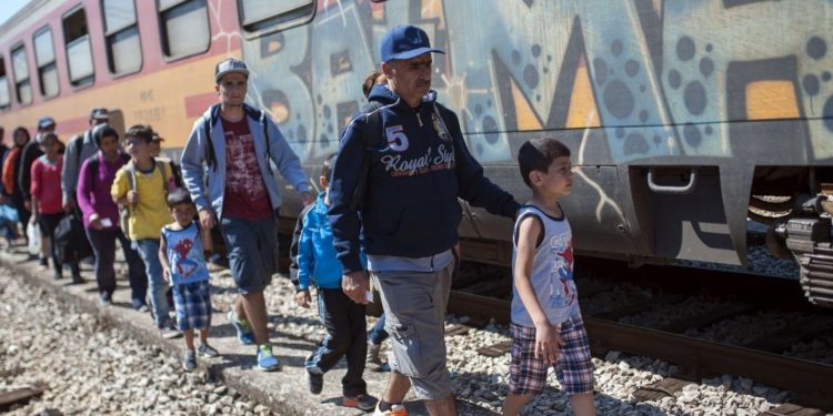 Gerra na Síria eleva fluxo migratório para a Europa