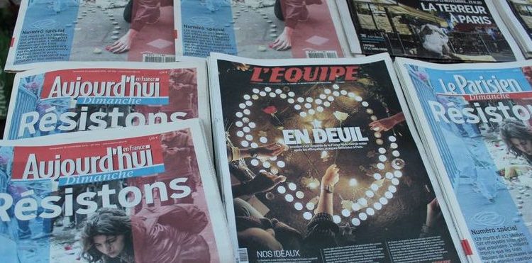 Paris(França) Homenagens as pessoas mortas nos ataques terroristas a capital francesa (Giselle Garcia/Agência Brasil)