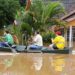 ***FOTO EMBARGADA PARA O RS E SC**IRAÍ, RS, 28.06.2014: CLIMA-SUL - Já são 4.675 pessoas que tiveram que deixar suas casas devidos às chuvas que atingem o Rio Grande do Sul desde o inicio da semana. Nas regiões Norte e Noroeste, em apenas dois dias choveu mais do que a média para mês inteiro. A Defesa Civil contabiliza 52 municípios prejudicados. Os números do fim da tarde de sexta-feira se mantiveram no relatório divulgado às 7h deste sábado. Três prefeituras enviaram solicitação de homologação do decreto de situação de emergência: Vicente Dutra, Barão do Cotegipe e Erval Grande. (Foto: Ronaldo Bernardi/Agência RBS/Folhapress)