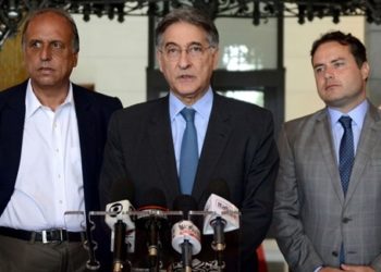 20-01-2015- Minas Gerais, Palácio da Liberdade. Governado Fernando Pimentel com os Governadores do Rio de Janeiro,  Luiz Fernando Pezão e Renan Filho de Alagoas, fazem reunião para discutir revisão das dividas.