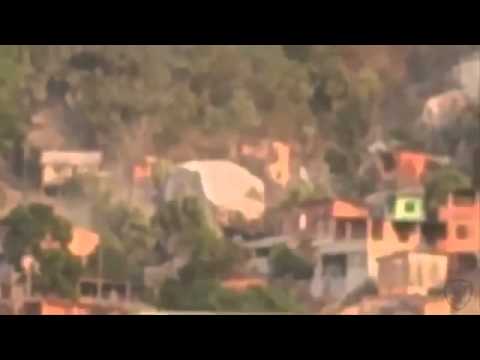 VIU-Vila-Velha-ES-Deslizamento-de-pedra-e-famílias-desabrigadas