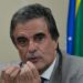 Brasília - O advogado-geral da União, José Eduardo Cardozo, durante coletiva, após apresentar a defesa da presidenta Dilma na comissão especial que analisa o pedido de impeachment (Valter Campanato/Agência Brasil)