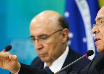Brasília - Os ministros da Fazenda, Henrique Meirelles, e da Casa Civil, Eliseu Padilha durante coletiva no Palácio do Planalto (Valter Campanato/Agência Brasil)