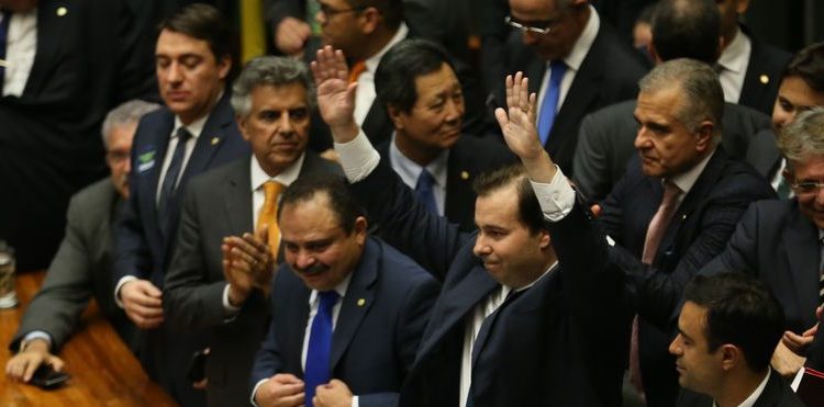 Brasília - O deputado Rodrigo Maia (DEM-RJ) foi eleito presidente da Câmara dos Deputados, com 285 votos. (Fabio Rodrigues Pozzebom/Agência Brasil)