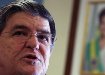 RJ - LAVA JATO/JUCÁ/GRAVAÇÃO/MACHADO/ARQUIVO - POLÍTICA - Foto de arquivo do então presidente da   Petrobras Transporte (Transpetro),   Sérgio Machado. Em uma conversa,   revelada pelo jornal Folha de S. Paulo   entre ele e o ministro do Planejamento,   Romero Jucá, sugere a existência de um   pacto para obstruir a operação Lava   Jato e diz que é preciso "estancar a   sangria".    04/07/2012 - Foto: TASSO MARCELO/ESTADÃO CONTEÚDO