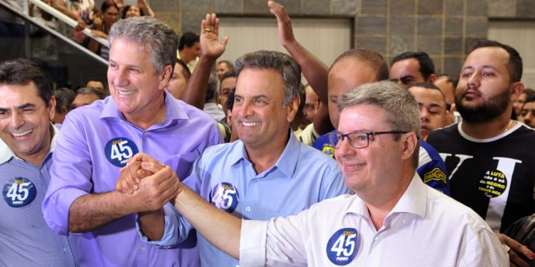 Senador Aécio Neves durante convenção do PSDB em Belo Horizonte para formalizar candidatura de João Leite à Prefeitura. Fotos Renato Alves/ObritoNews