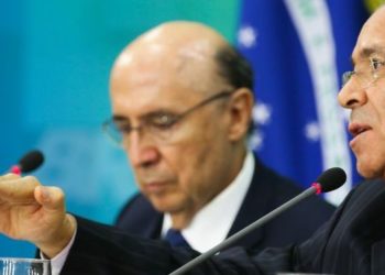 Brasília - Os ministros da Fazenda, Henrique Meirelles, e da Casa Civil, Eliseu Padilha durante coletiva no Palácio do Planalto (Valter Campanato/Agência Brasil)