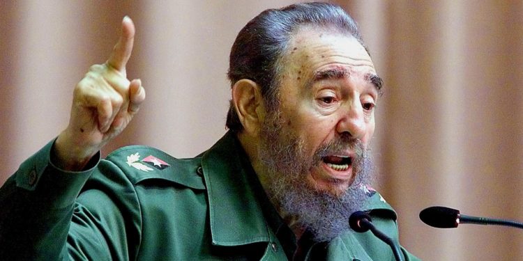 HAVANA, CUBA: Cuban President Fidel Castro delivers a speech 02 February, 2001, to the III International Economist Forum in Havana. Castro again accused the US and its policies of supporting anti-Castro groups based in Miami. AFP PHOTO / Adalberto ROQUE (Photo credit should read ADALBERTO ROQUE/AFP/Getty Images)
