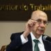 Brasília - Ministro da Fazenda, Henrique Meirelles, se reúne com o presidente do TST, Ives Gandra Martins Filho, para esclarecer questões sobre o ajuste fiscal, em debate no Congresso Nacional (Fabio Rodrigues Pozzebom/Agência Brasil)