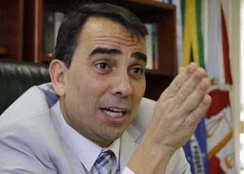 MANAUS - AM 20/07/2015 - ENTREVISTA COM O DR. FÁBIO MONTEIRO, PROCURADOR GERAL DE JUSTIÇA DO ESTADO DO AMAZONAS, FALANDO SOBRE A ONDA DE VIOLÊNCIA NA CIDADE DE MANAUS. FOTO: AGUILAR ABECASSIS/ACRÍTICA