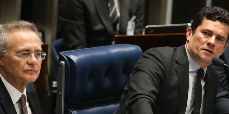 Brasília - O juiz federal Sérgio Moro, durante o debate temático no plenário do Senado sobre o Projeto de Lei 280/2016. (Antonio Cruz/ Agência Brasil)