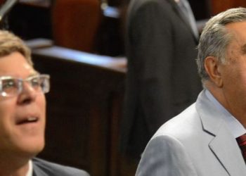 Rio de Janeiro - Plenária da Assembleia Legislativa do Estado do Rio de Janeiro (Alerj)  que acaba de aprovar o texto-base enviado pelo governo do estado propondo a privatização da Companha Estadual de Água e Esgoto (Cedae). A proposta recebeu 41 votos favoráveis e 28 contrários. (Tânia Rêgo/Agência Brasil)