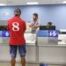 Brasília - Agências da Caixa Econômica Federal do Distrito Federal e entorno estão abertas de 9h às 15h para atendimento exclusivo sobre contas inativas do FGTS neste sábado (18) (Fabio Rodrigues Pozzebom/Agência Brasil)