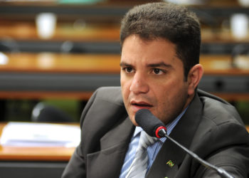 Dep. Gladson Cameli (PP-AC) Data: 15/06/2011. Foto: Beto Oliveira / Camara dos Deputados