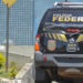 Brasília - A Polícia Federal (PF) prendeu, na manhã de hoje (29), pelo menos 20 pessoas, durante a Operação Monte Carlo, que desmontou uma quadrilha que explorava máquinas caça-níqueis e pagava propina para agentes públicos de segurança. Entre os presos está o chefe do grupo, Carlinhos Cachoeira, empresário de Goiânia. os Agentes chegam à sede da PF com material apreendido e pessoas detidas na Operação Monte Carlo