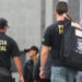SP - OPERA«√O LAVA JATO - GERAL - MovimentaÁ„o na SuperintendÍncia da PolÌcia Federal no bairro da Lapa, Zona Oeste de S„o Paulo, SP, nesta sexta-feira (14). A PolÌcia Federal (PF) deflagra a sÈtima fase da OperaÁ„o Lava Jato, cumprindo mandados de pris„o e busca e apreens„o no Paran·, em S„o Paulo, no Rio de Janeiro, em Minas Gerais, em Pernambuco e no Distrito Federal. 14/11/2014 - Foto: MARCOS BEZERRA/FUTURA PRESS/FUTURA PRESS/ESTAD√O CONTE⁄DO