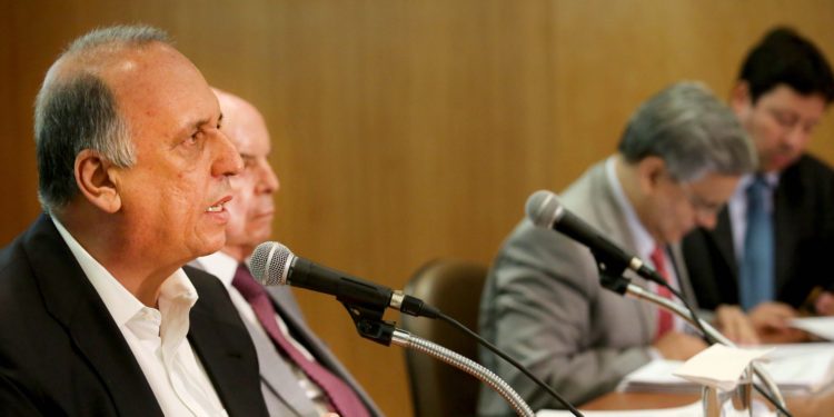 Governador Luiz Fernando Pezão