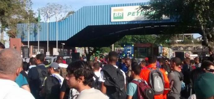 Demissões na Bacia de Campos