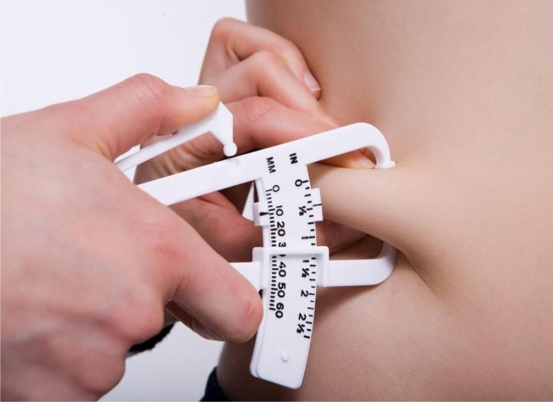 É preciso medir o percentual de gordura e fazer atividade física
