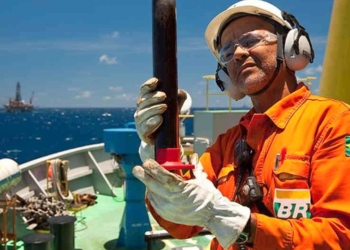 Produção de petróleo na Bacia de Santos
