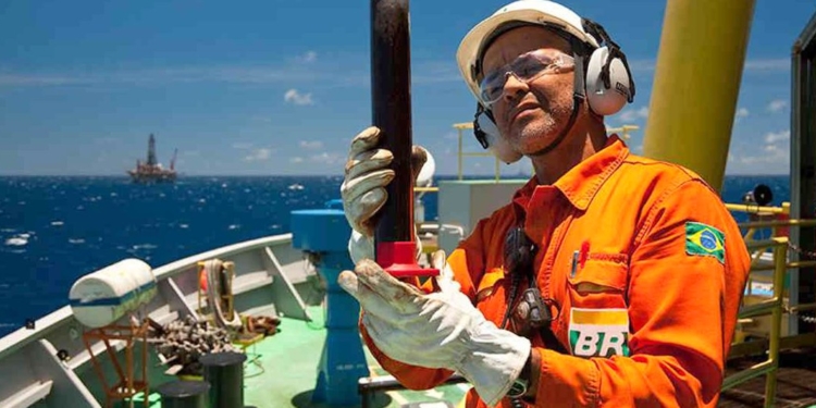 Produção de petróleo na Bacia de Santos