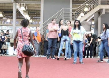 Encerramento das inscrições para o Processo seletivo simplificado para diversos cargos temporários, realizado no Centro de Convenções Jornalista Roberto Marinho, pela prefeitura municipal de Macaé.  Data 12/09/2017. Rio de Janeiro/Brasil