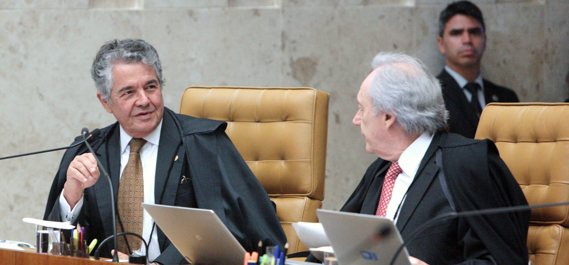 Ministros Marco Aurélio Mello e Ricardo Levandowski