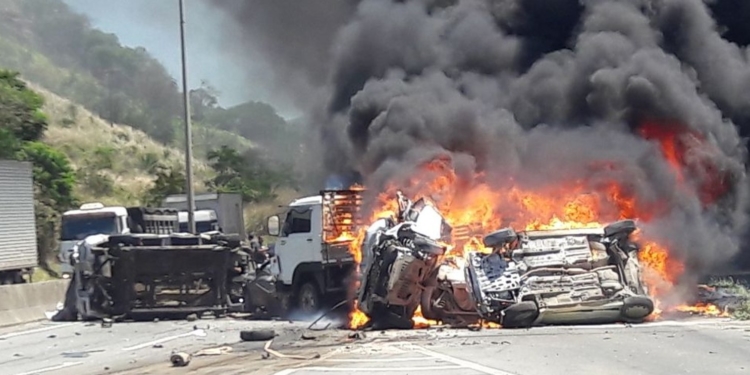 Acidente em Viana (ES) | Foto: Reprodução Twitter