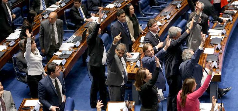 Brasília - Plenário do Senado aprova projeto que estabelece regras para aplicativos de transporte individual (Wilson Dias/Agência Brasil)