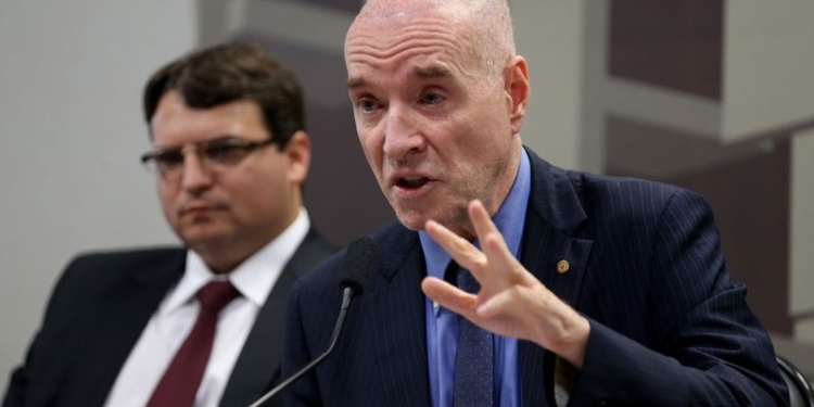 Brasília - O empresário Eike Batista fala na Comissão Parlamentar de Inquérito (CPI) do Senado que apura irregularidades no BNDES (Wilson Dias/Agência Brasil)