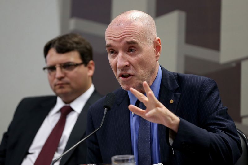 Brasília - O empresário Eike Batista fala na Comissão Parlamentar de Inquérito (CPI) do Senado que apura irregularidades no BNDES (Wilson Dias/Agência Brasil)