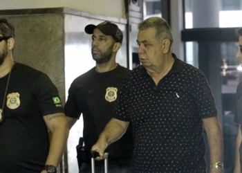 Presidente da Alerj sendo levado pelos agentes da PF na Operação Cadeia Velha | Foto: Agência