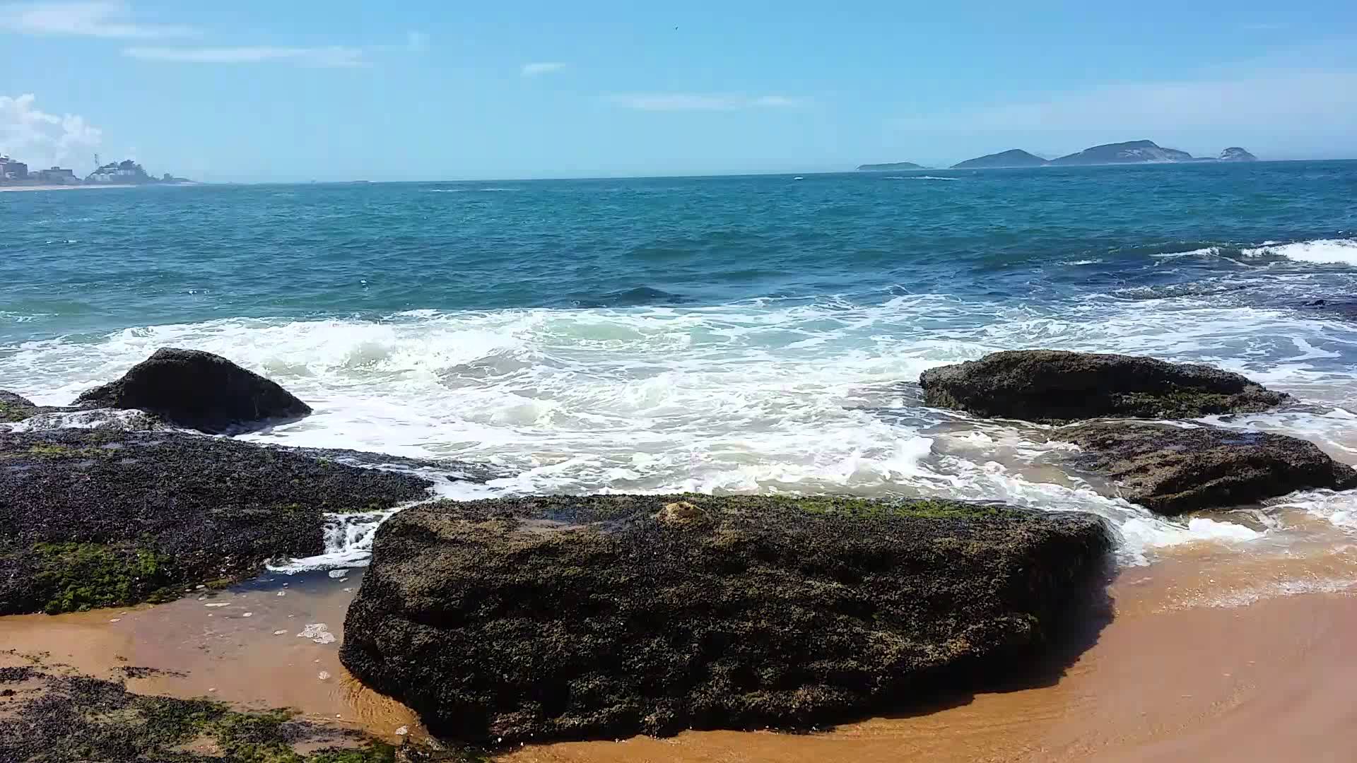 Praia dos Cavaleiros, em Macaé-RJ | Foto: Arquivo
