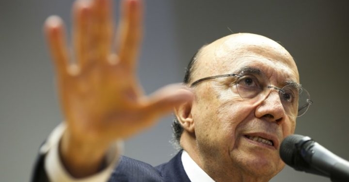 Brasília - O Ministro da Fazenda, Henrique Meirelles, durante entrevista coletiva.( Marcelo Camargo/Agência Brasil)
