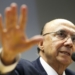 Brasília - O Ministro da Fazenda, Henrique Meirelles, durante entrevista coletiva.( Marcelo Camargo/Agência Brasil)