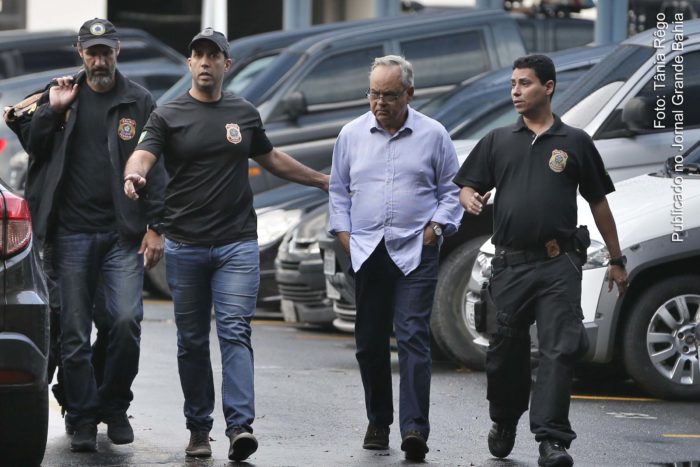 03/07/2017- Rio de Janeiro- RJ, Brasil- Em mais um desdobramento da Operação Lava Jato, a Polícia Federal cumpre oito mandados de prisão contra pessoas ligadas à cúpula do transporte rodoviário no Rio de Janeiro, na operação batizada de Ponto Final. Na foto Lélis Teixeira, presidente da Federação das Empresas de Transportes de Passageiros do Estado do Rio de Janeiro (Fetranspor)
Foto: Tânia Rêgo/EBC/FotosPúblicas