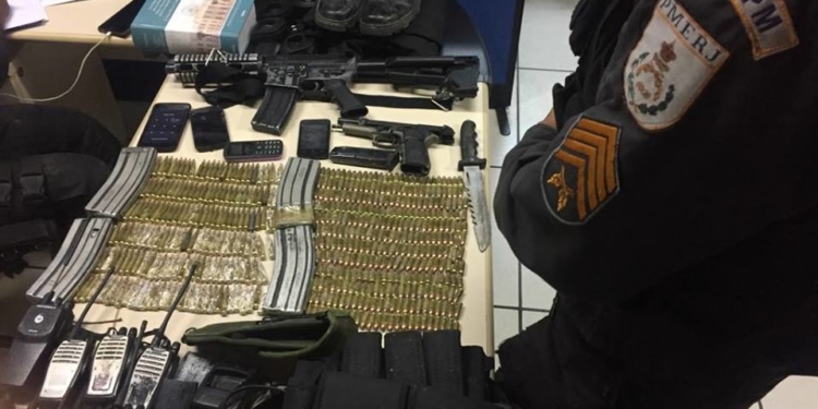 Apreensão de armas em Macaé-RJ | Foto: Secom/Macaé