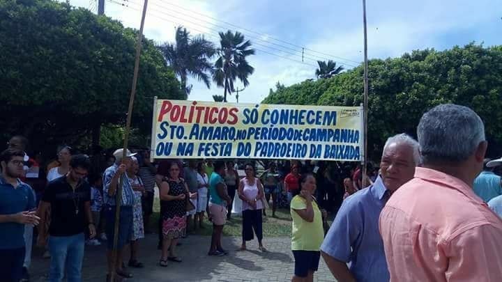 Protesto na festa de Santo Amaro, em Campos-RJ | Foto: Agência VIU!