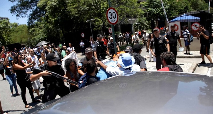 Manifestação de trabalhadores no RJ e violência da PM | Foto: Facebook