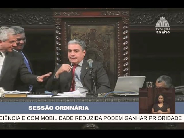 5e037fd8e64cf6e85af44988de111680