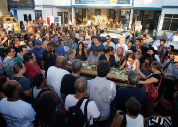 Rio de Janeiro - Enterro da vereadora Marielle Franco no Cemitério do Caju (Fernando Frazão/Agência Brasil)