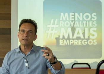 Prefeito de Macaé, Aluízio Santos Júnior, apresenta no OAB Macaé a Campanha "Menos Royalties Mais Empregos". Macaé/RJ. Data: 31/08/2017. Foto: Rui Porto Filho / Prefeitura de Macaé