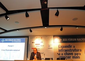 Rio de Janeiro - RJ - 10.05.2018 - Governador Luiz Fernando Pezão durante o 30º Forum Nacional com o tema "Expandir a infraestrutura é a chave para crescer mais", no BNDES centro do Rio de Janeiro. Foto: Paulo Vitor.