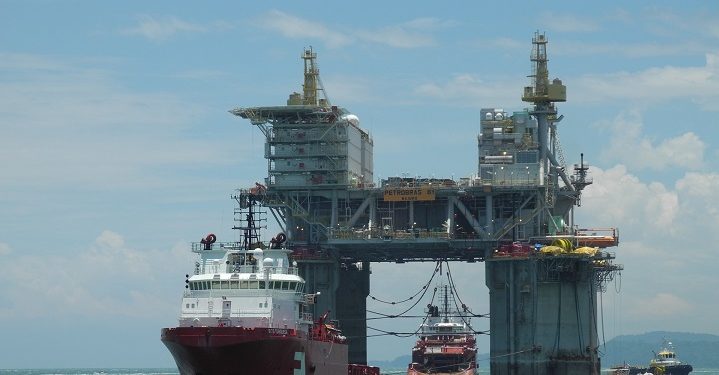 Petróleo turbina economia do Rio de Janeiro