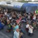 Caminhoneiros protestam na Rodovia Presidente Dutra, em Seropédica, Rio de Janeiro.